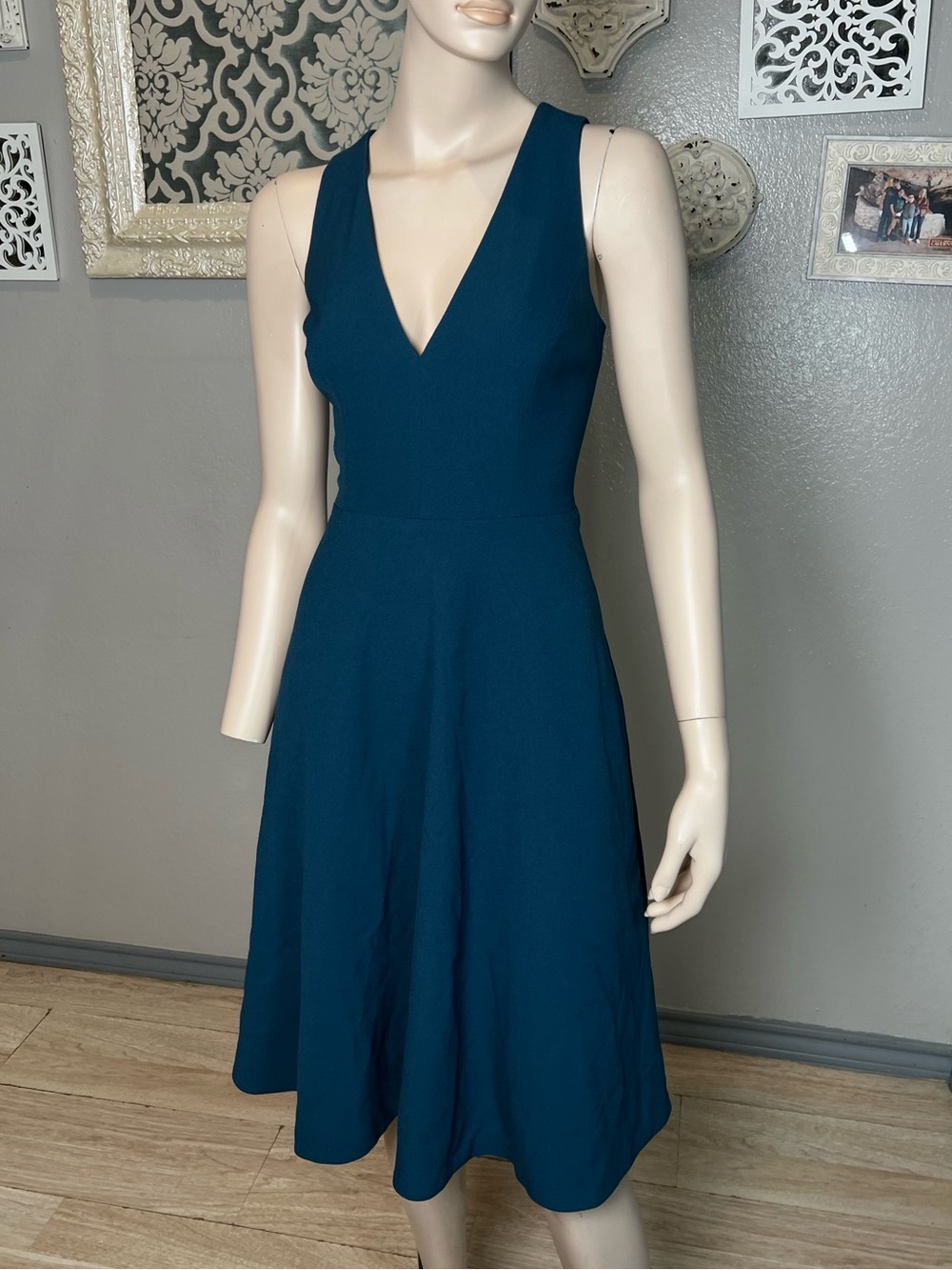 Dress the Population Blue / Teal V-Neck Fit & Flare Dress